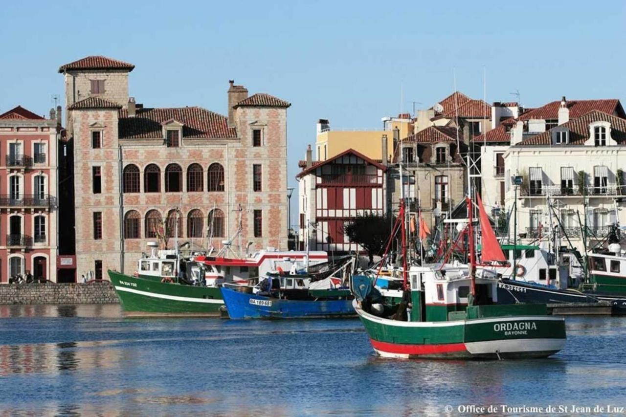 Inedit Duplex Free Parking Apartment Saint-Jean-de-Luz